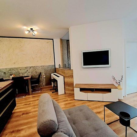 Stunning New Apartment With Free Parking Near City Centre Ljubljana Eksteriør billede