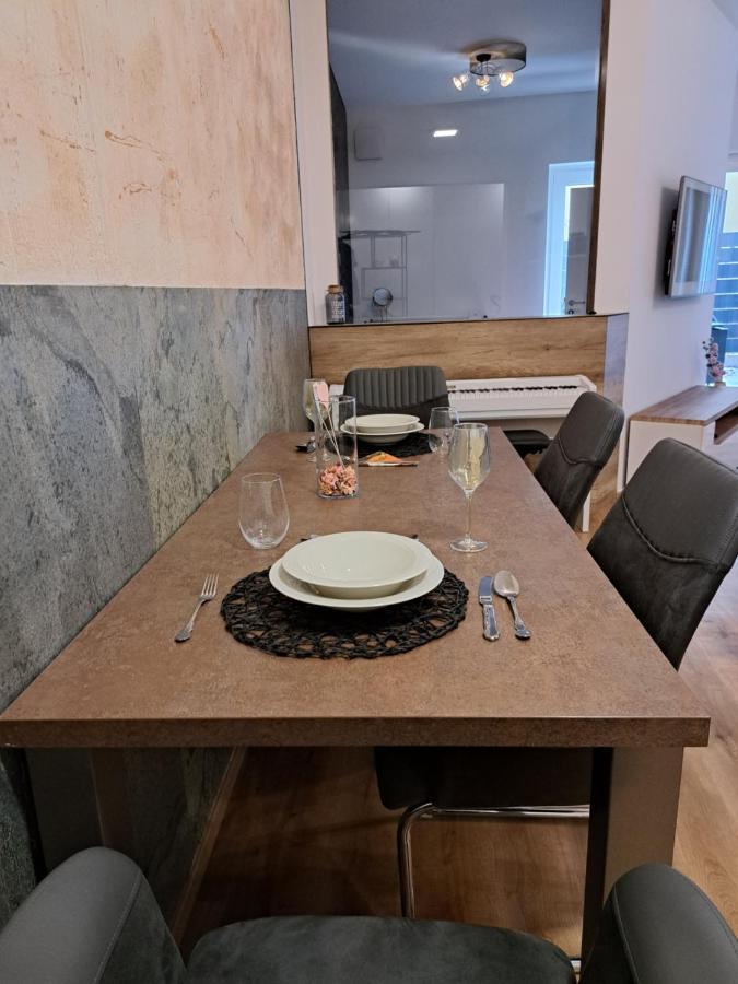 Stunning New Apartment With Free Parking Near City Centre Ljubljana Eksteriør billede