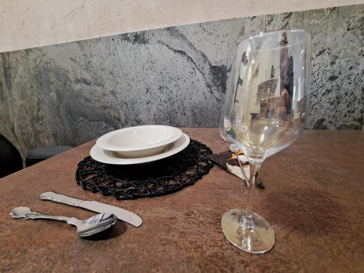 Stunning New Apartment With Free Parking Near City Centre Ljubljana Eksteriør billede